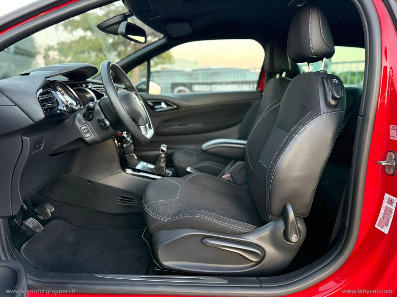 DS AUTOMOBILES DS 3 1.6 e-HDi 90 airdream EXCLUSIVE