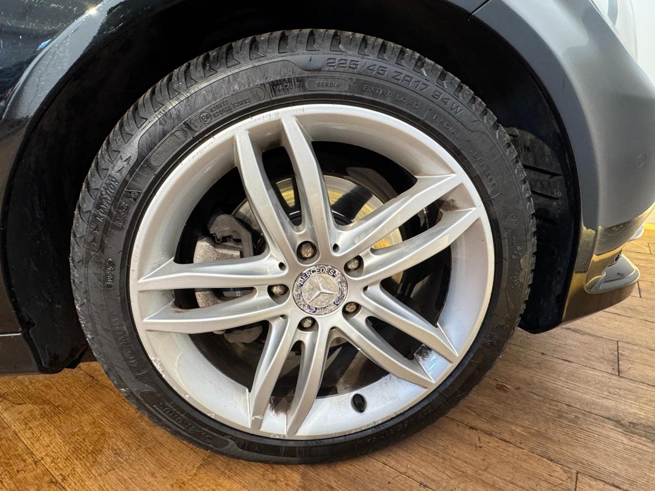 Mercedes Classe C Station Wagon C SW 250 cdi (be) Elegance 4matic auto