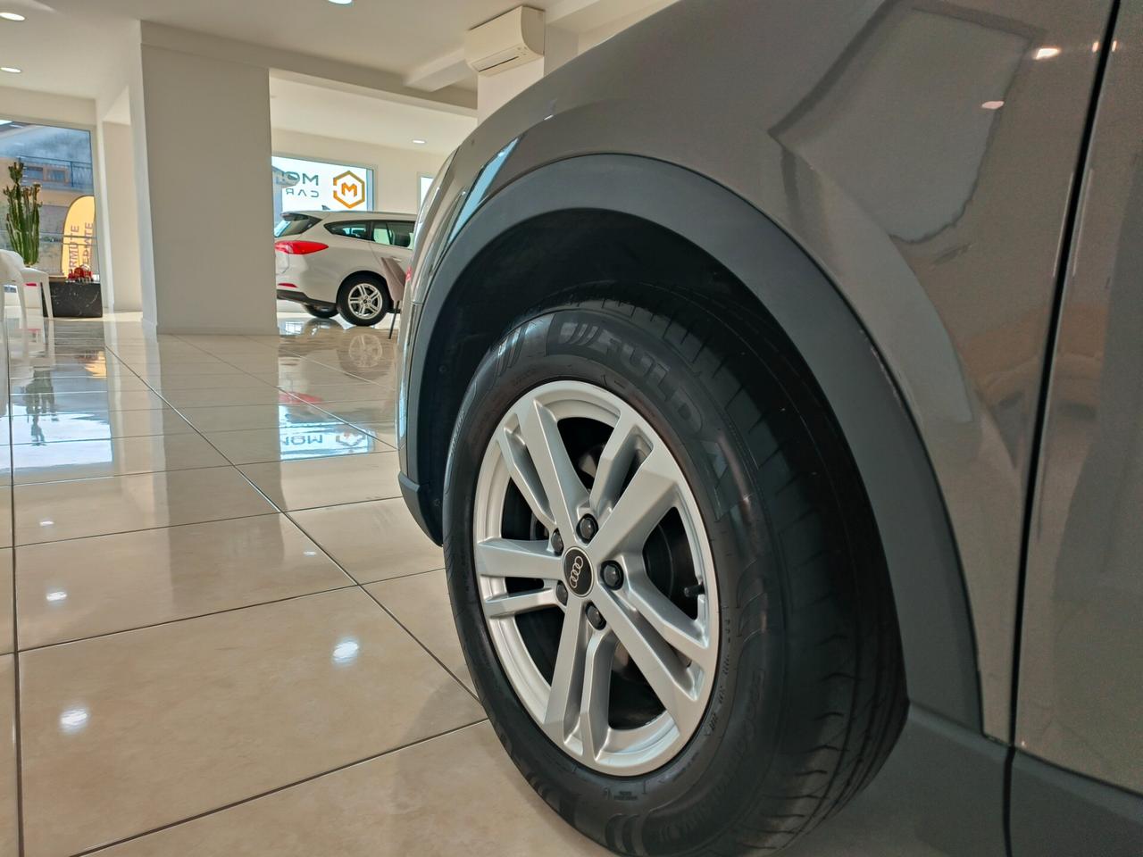 Audi Q3 35 TDI S tronic Business