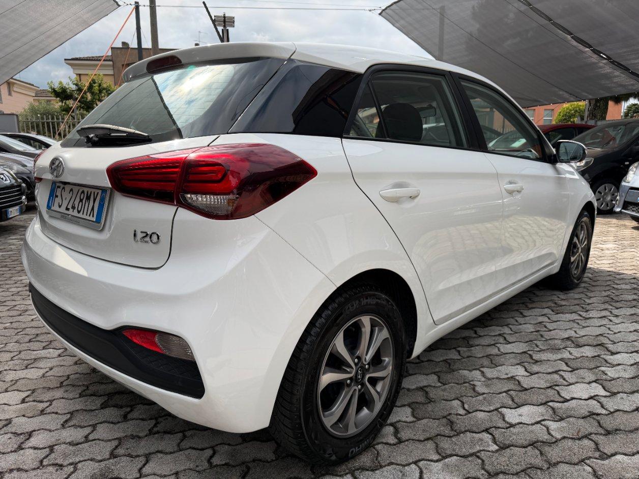 Hyundai i20 5 Porte i20 5p 1.2 mpi Connectline 75cv CAR PLAY+RETROCAMERA
