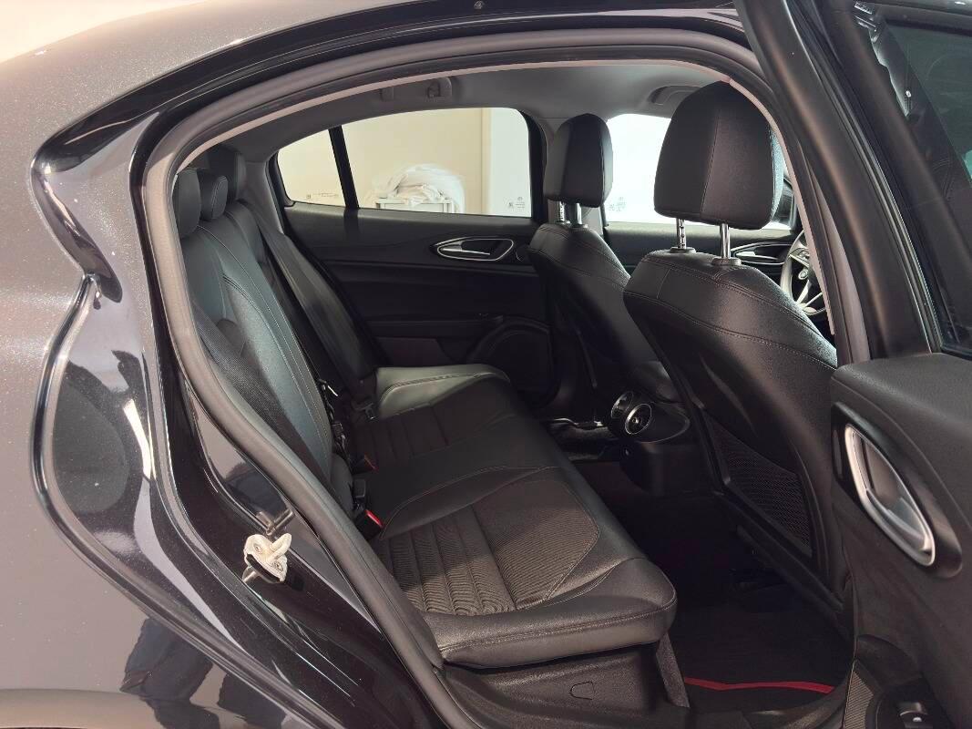 Alfa Romeo Giulia 2.2 t Super 180cv