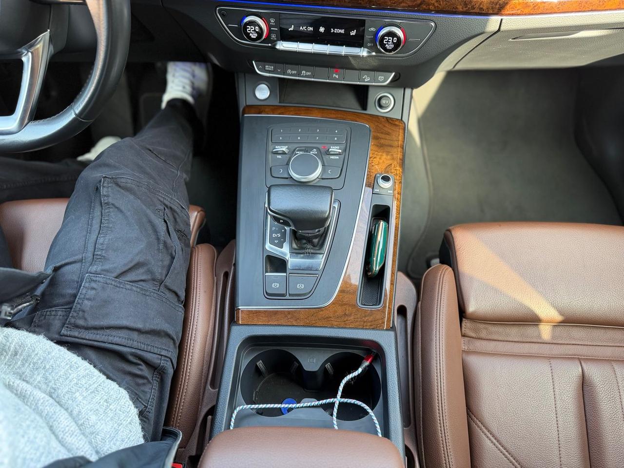 Audi Q5 Business Sport 2.0 40 TDI #9784