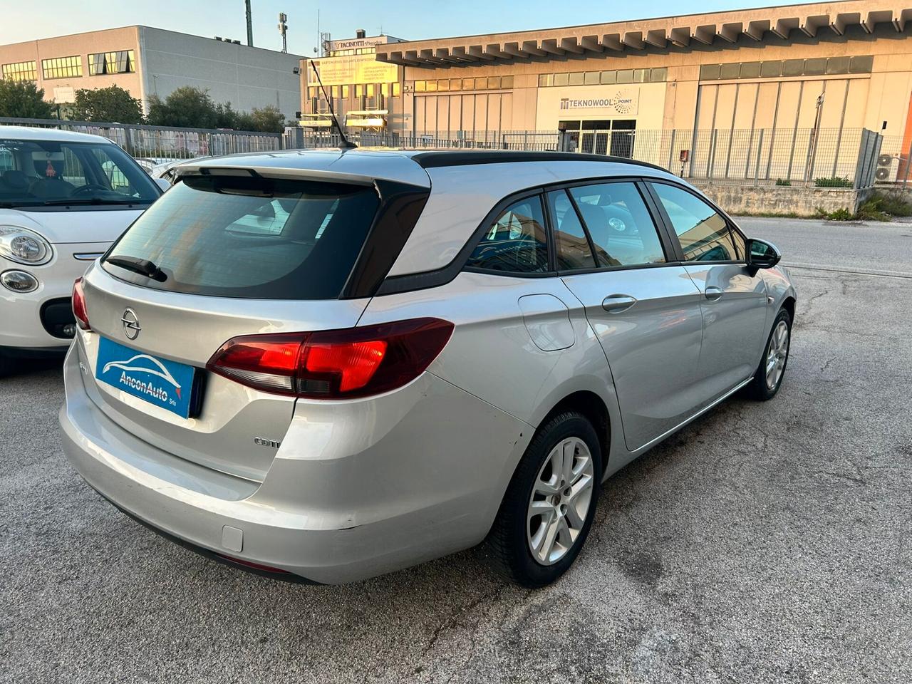 Opel Astra 1.6 CDTi SOLO PER RIVENDITORI 2016