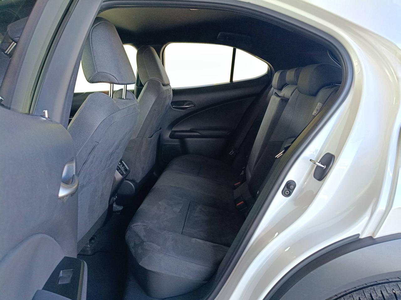 LEXUS UX 2019 - UX 250h 2.0 Luxury 4wd cvt my20