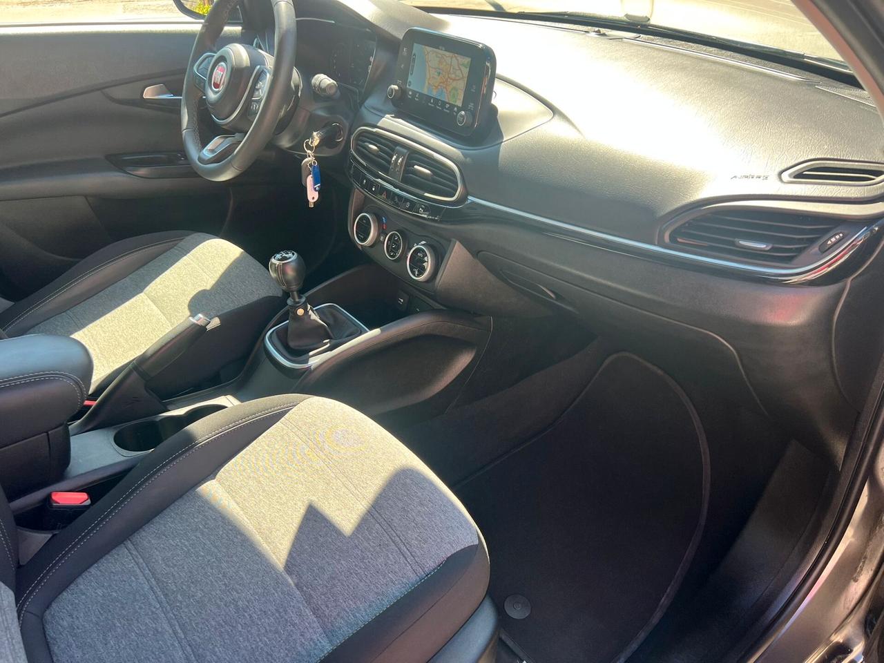 Fiat Tipo 1.6 Mjt S&S 5 porte City Cross