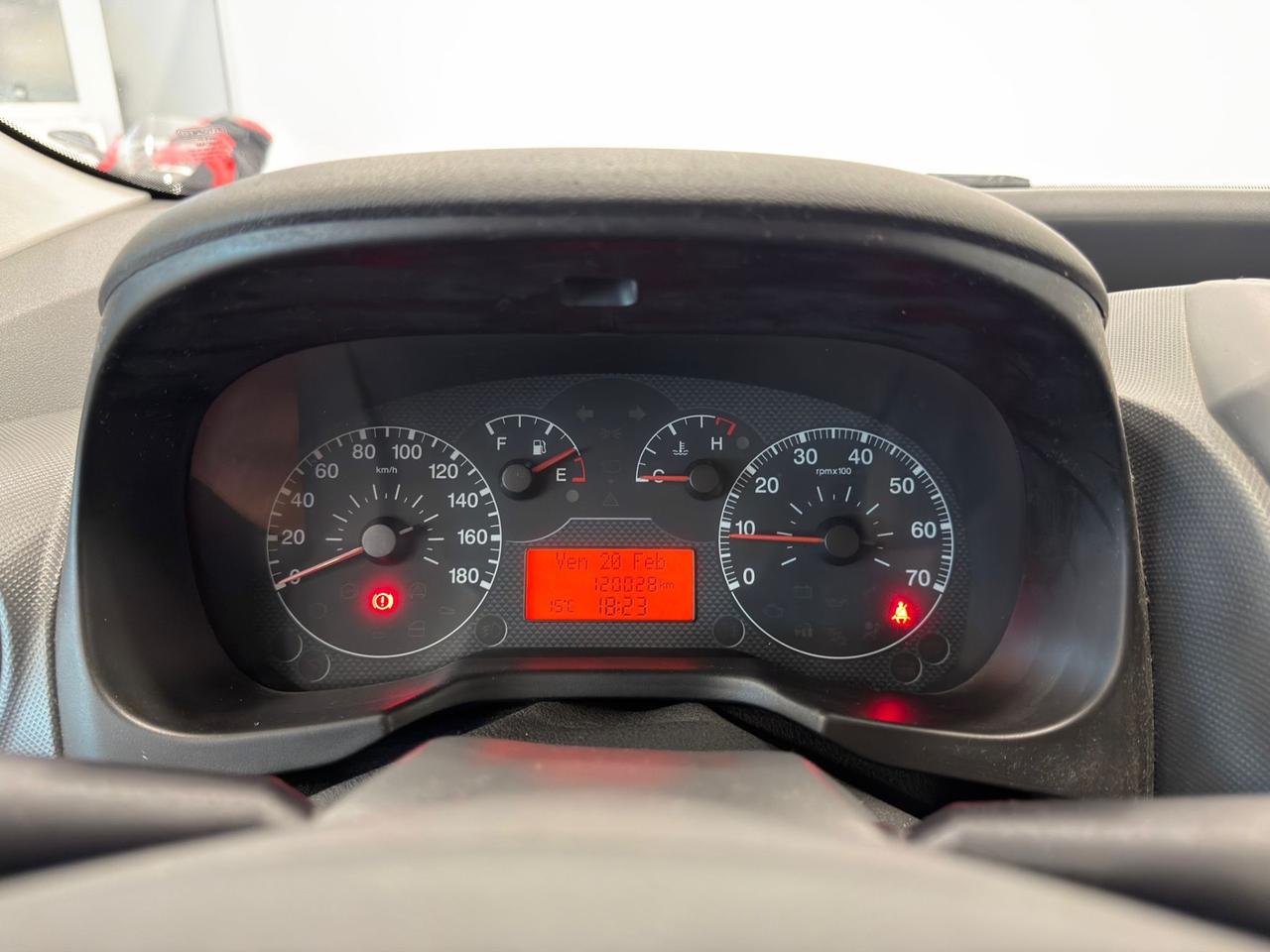 Peugeot Bipper Tepee Mix 1.4 HDi 70CV