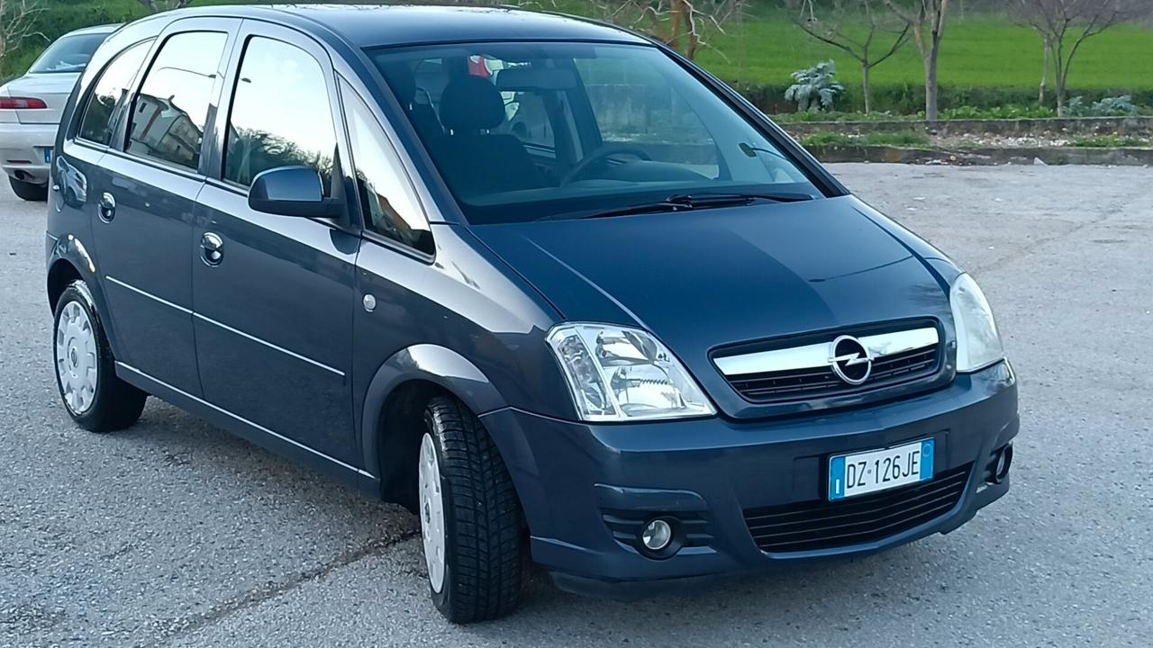 Opel Meriva 1.4 GPL di serie PARI AL NUOVO