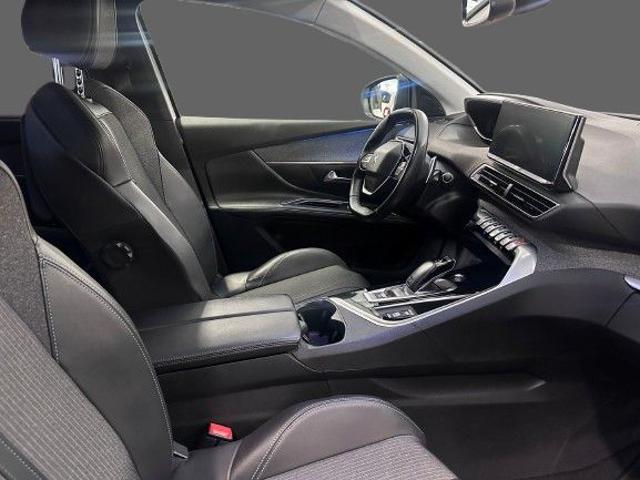 PEUGEOT 5008 BlueHDi 130 S&S Allure Pack