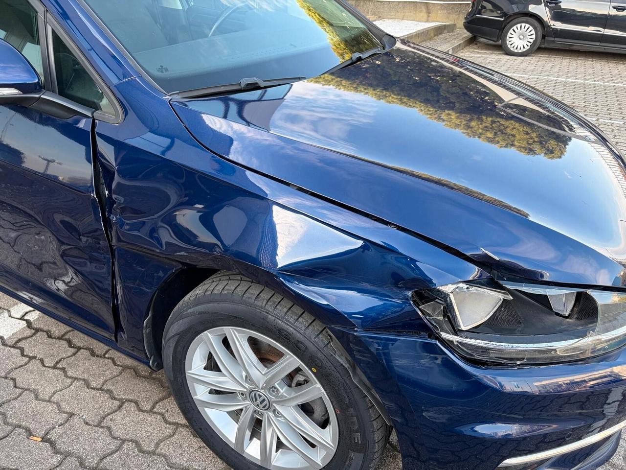 Volkswagen Golf Variant 1.6 tdi 115cv DANNEGGIATA