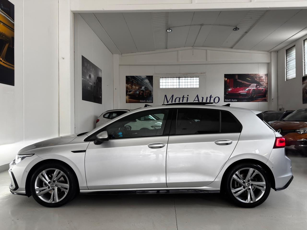 Volkswagen Golf 1.5 TSI 150 CV EVO DSG R-Line