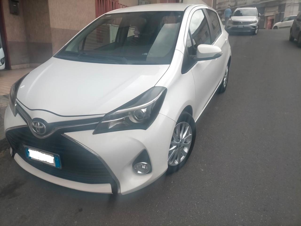 Toyota Yaris 1.4 D-4D 5 porte Lounge