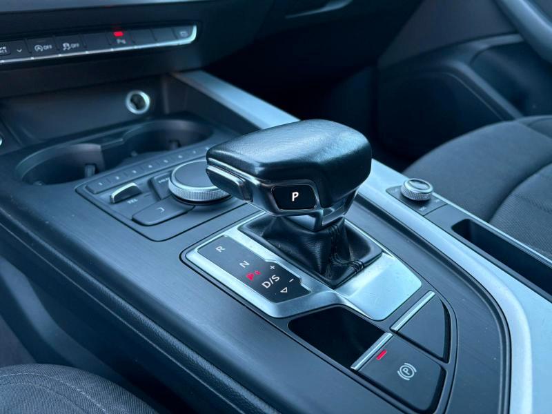 Audi A4 Avant 35 2.0 tdi 150cv s-tronic