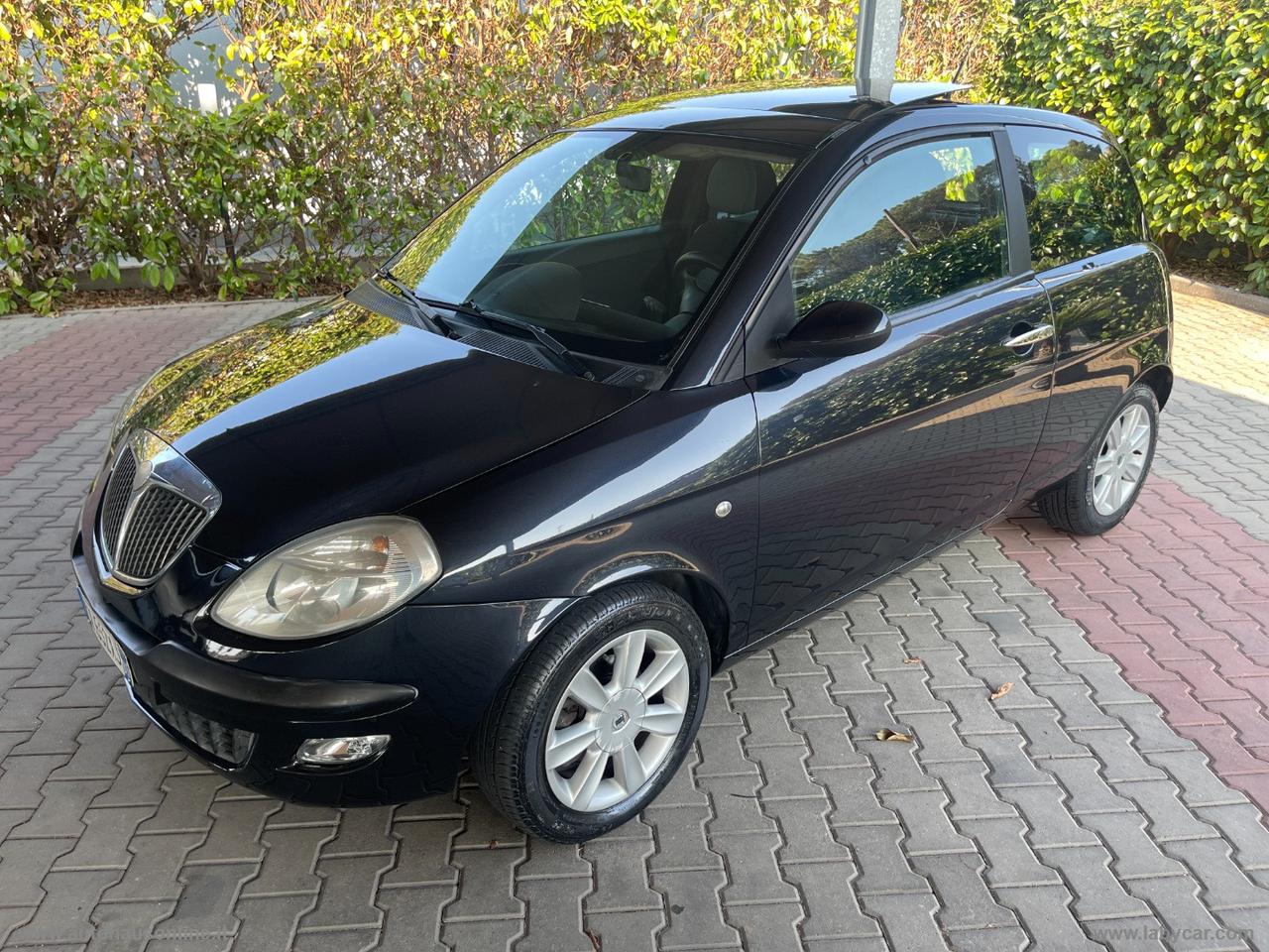 LANCIA Ypsilon 1.3 MJT 16V Argento
