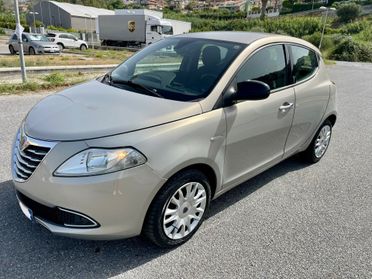 Lancia Ypsilon 1.3 MJT 16V 95 CV 5 porte