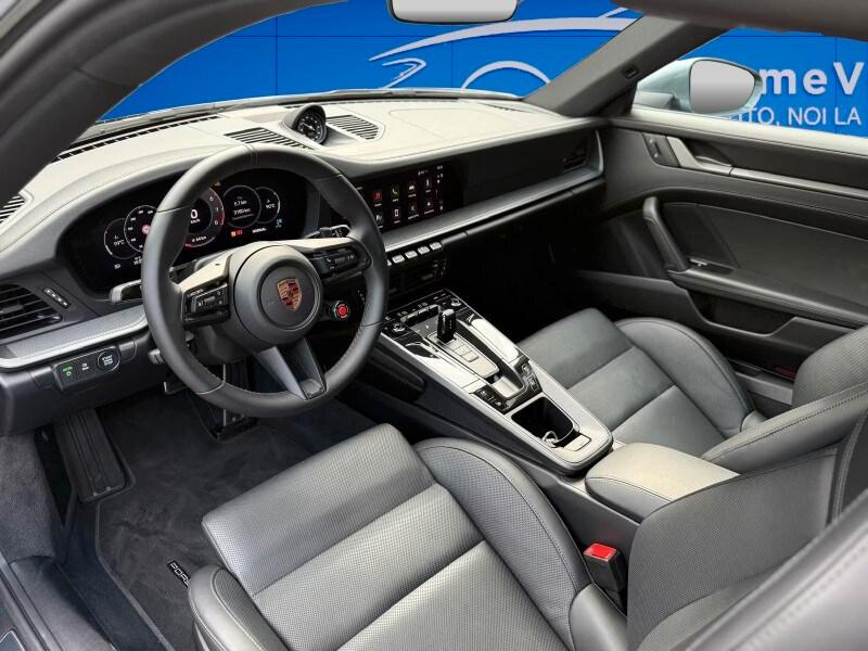PORSCHE 911 (992) 911 Carrera