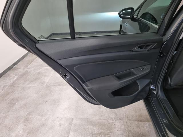 VOLKSWAGEN Golf 1.5 eTSI 130 CV EVO ACT DSG Style