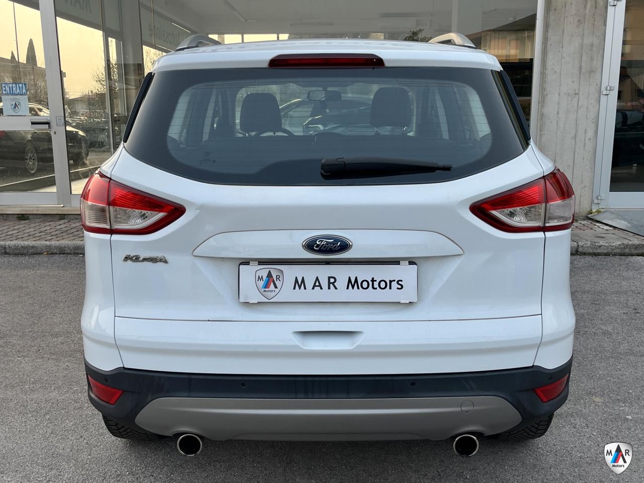 Ford Kuga 2.0 TDCI 140 CV 2WD Titanium