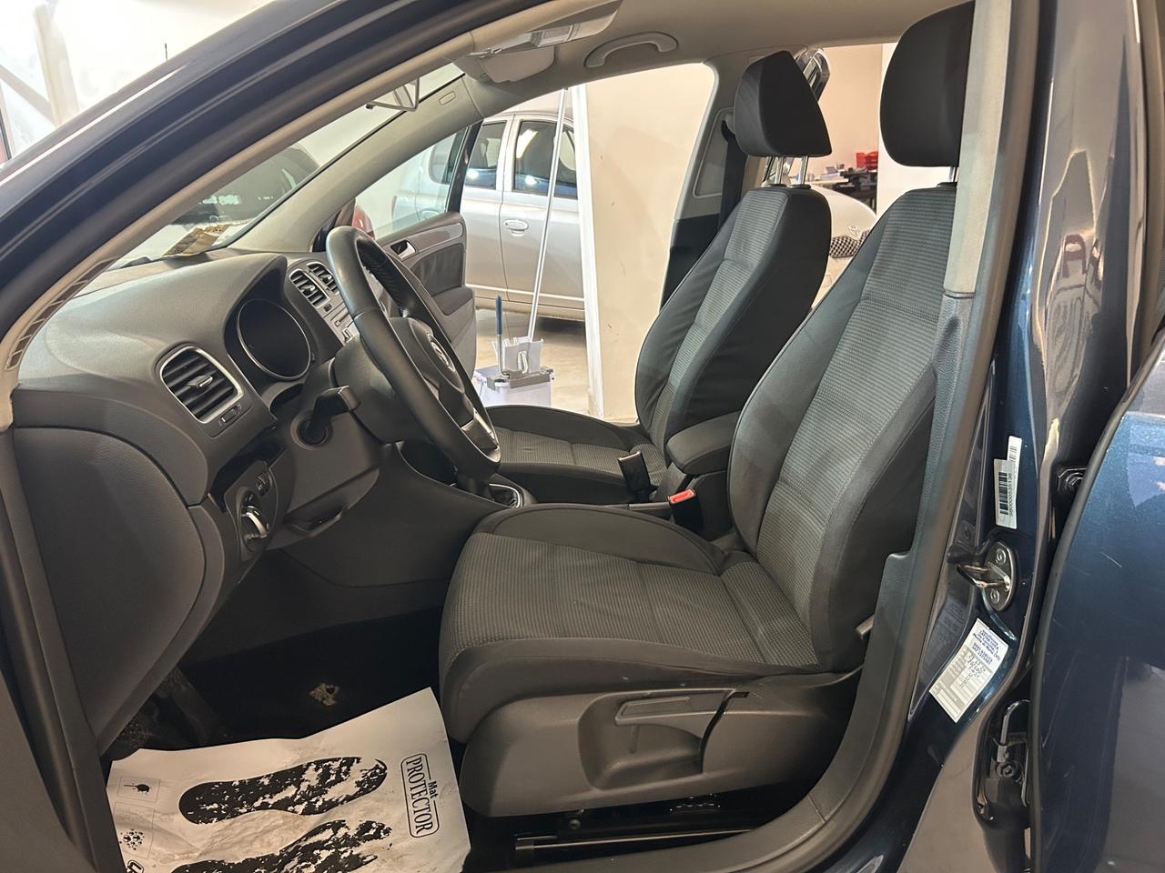 Volkswagen Golf 1.6 TDI 77kw OK NEOPATENTATI