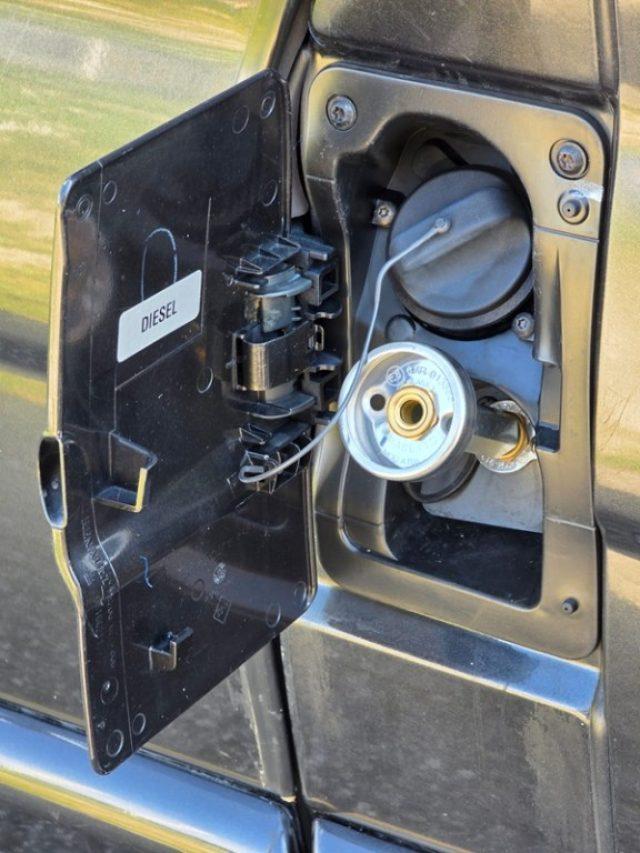 OPEL Vivaro 2.0 CDTI 120CV 9 posti GPL