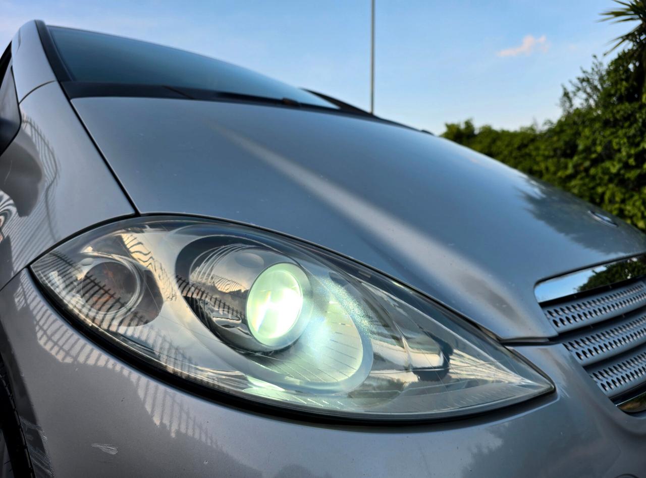 MERCEDES CLASSE A200 CDI COUPÈ AVANTGARDE