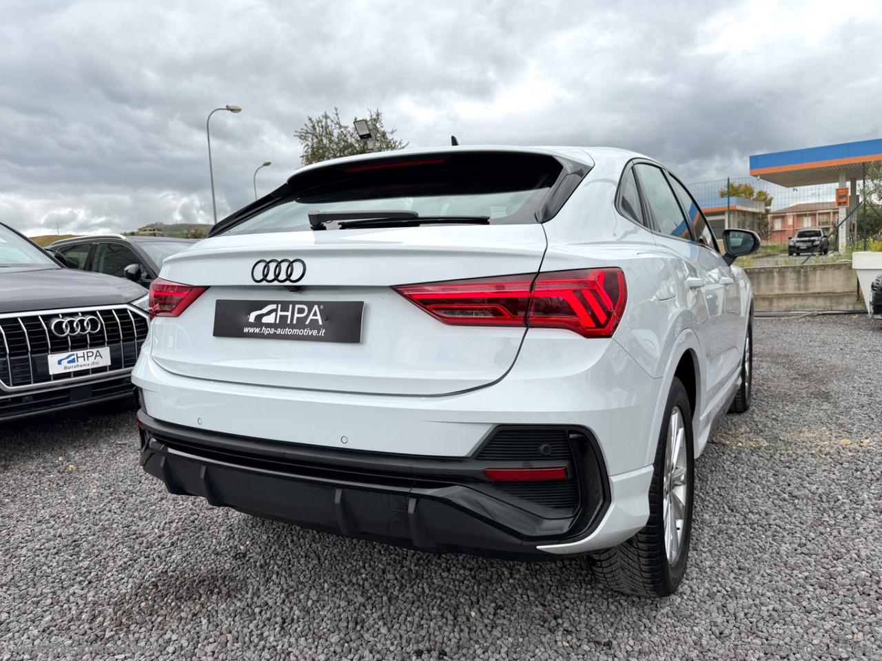 AUDI Q3 SPORTBACK 2.0TDI S-LINE LED RETROCAMERA 360 SONOS