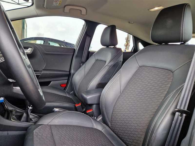 FORD PUMA 1.0 MHEV TITANIUM