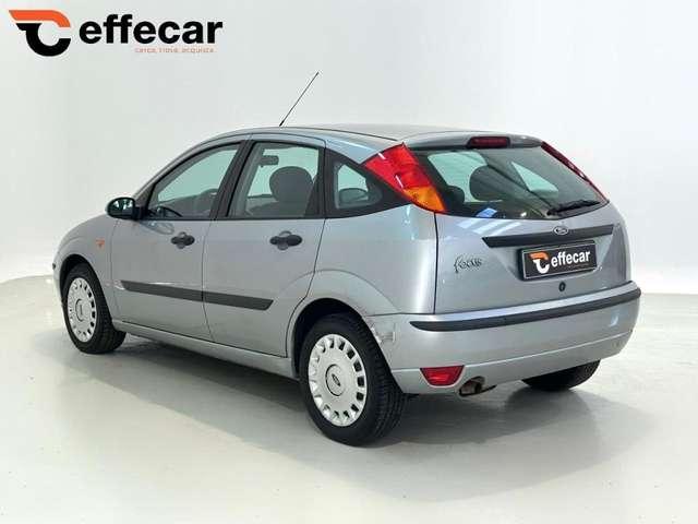 Ford Focus 1.6i 16V cat 5p. Ghia
