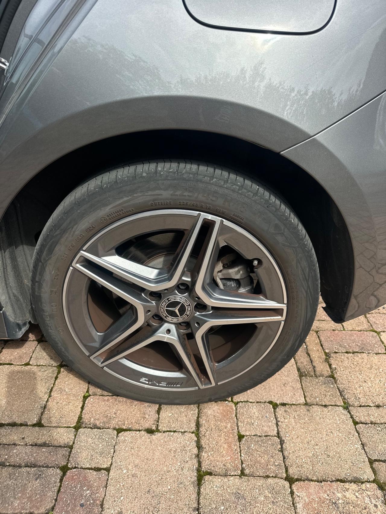 Mercedes-benz A 250 e hybrid EQ AMG Line Advanced Plus