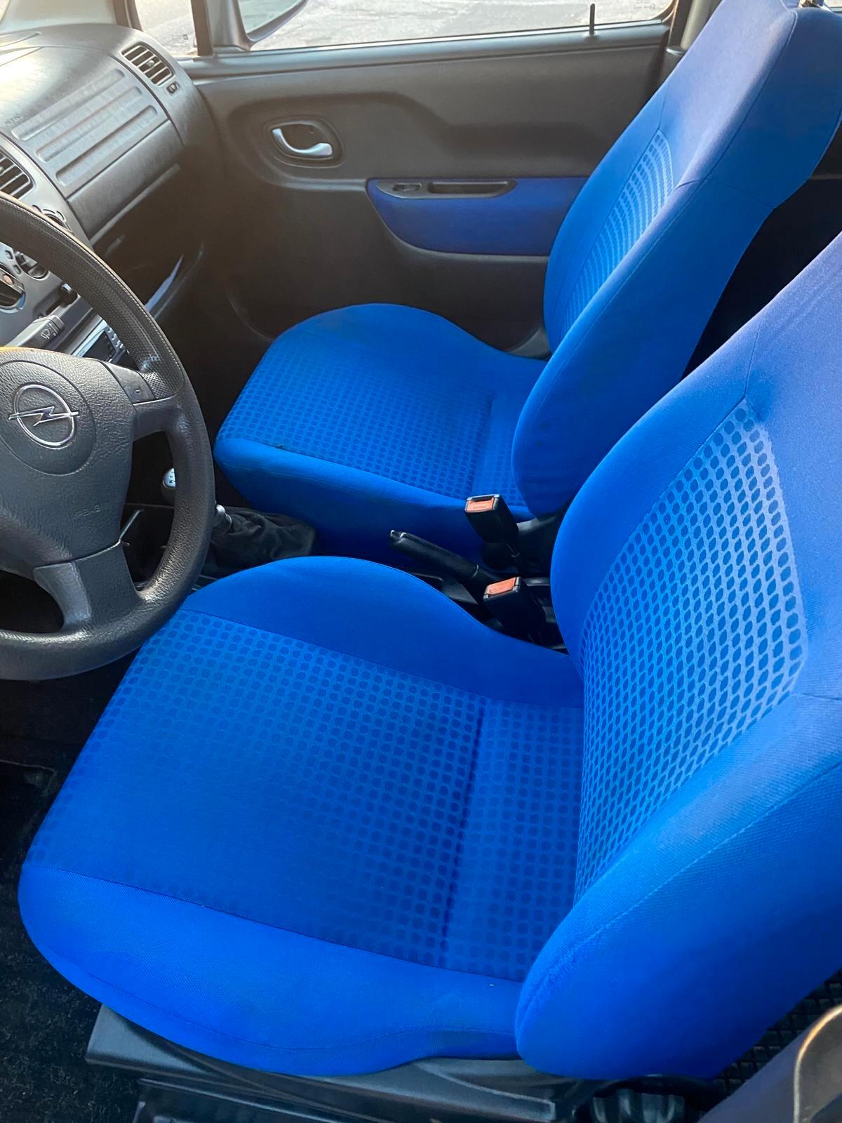 Opel Agila 1.3 CDTI Club