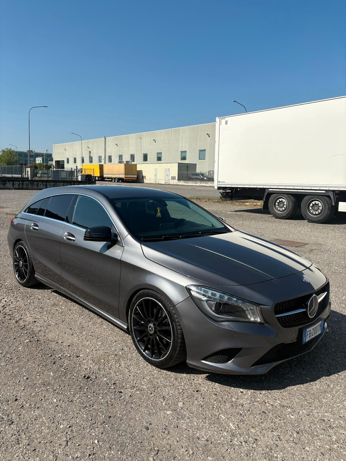 Mercedes-benz CLA 200 CLA 200 d S.W. Automatic Premium