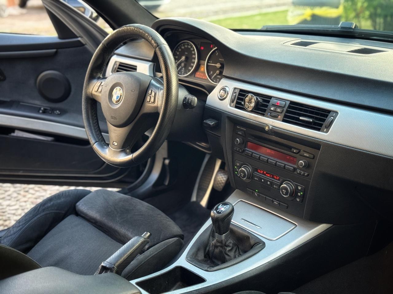 BMW 320d Coupé M Sport – E92 – 177 CV – Youngtimer – 4.900€