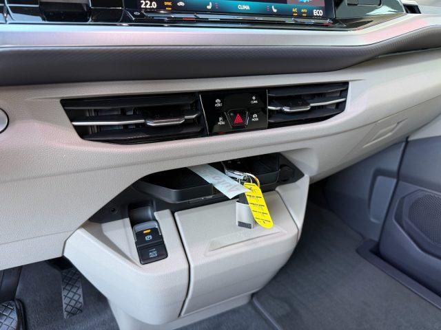 VOLKSWAGEN Multivan 1.5 PHEV DSG 4Motion Life Matrix 18" 7P Camera