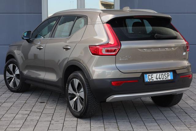 VOLVO XC40 T4 Recharge Plug-in Hybrid Inscription Expression