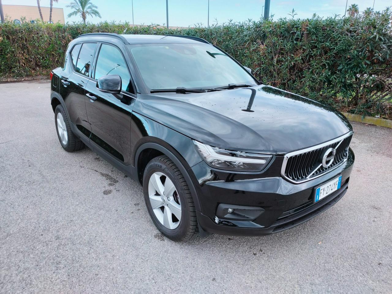 Volvo XC40 D3 Business Plus +RETROCAMERA