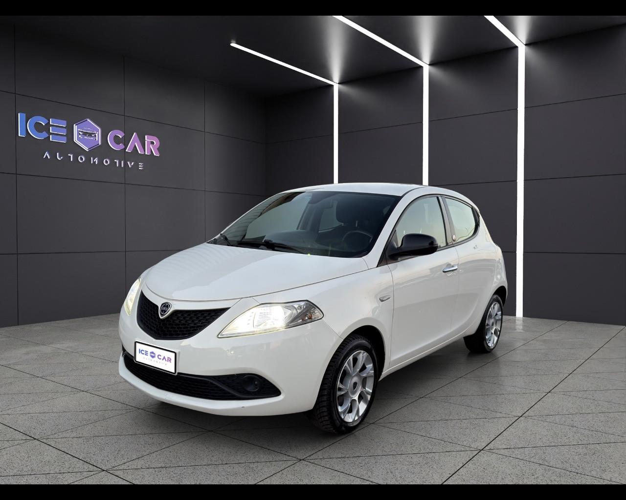 LANCIA Ypsilon 3ª serie - Ypsilon 1.2 69 CV 5 porte GPL Ecochic Elefantino Blu