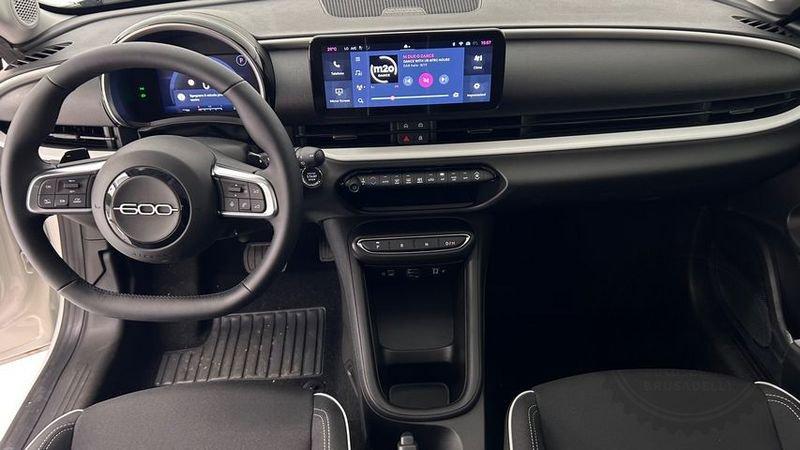 FIAT 600 Hybrid DCT MHEV Business KM 0