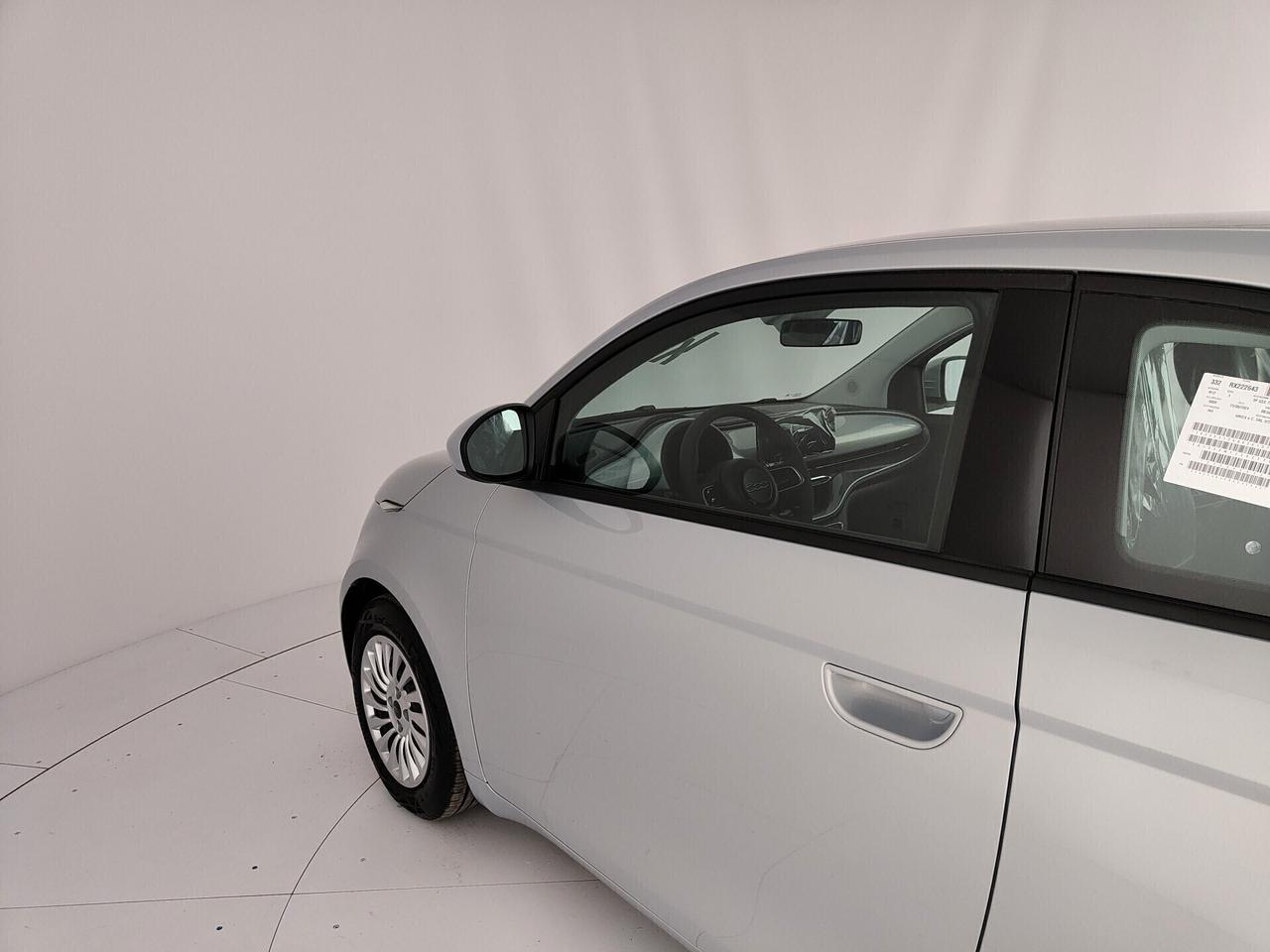 Fiat 500 500e Berlina 42 kWh