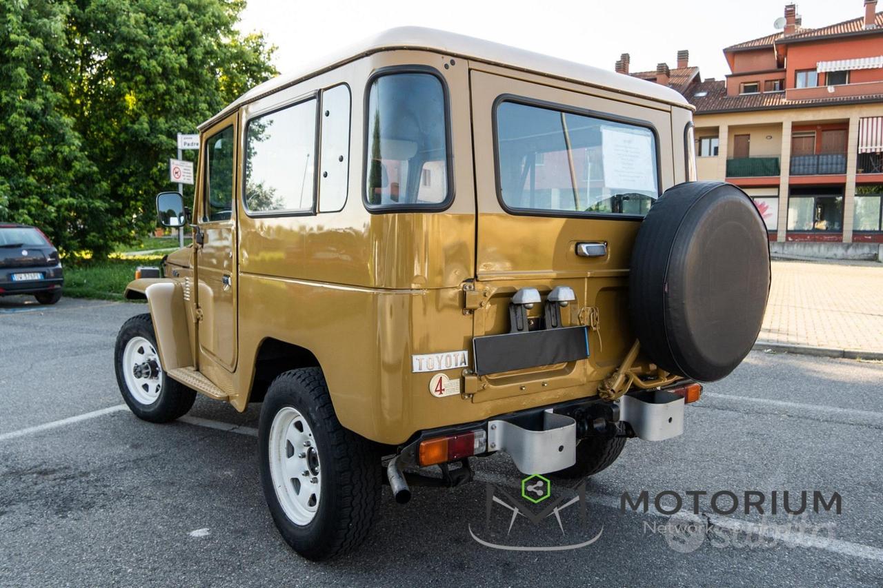 TOYOTA Land Cuiser BJ 42 3.4 DIESEL - PASSO CORT