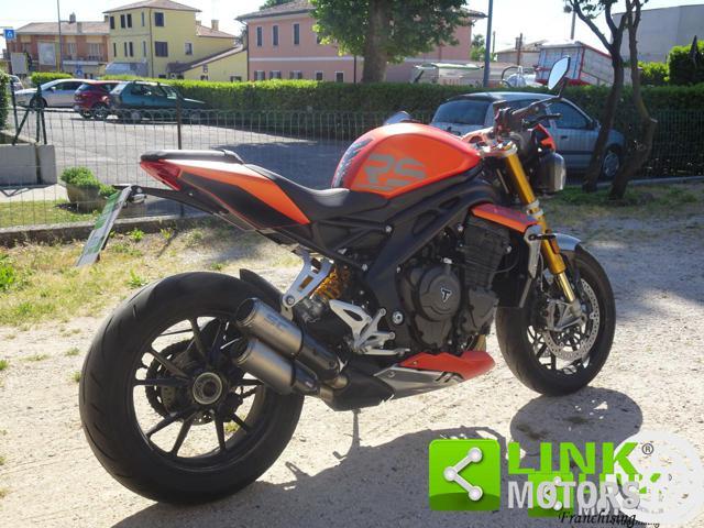 TRIUMPH Speed Triple 1200 RS