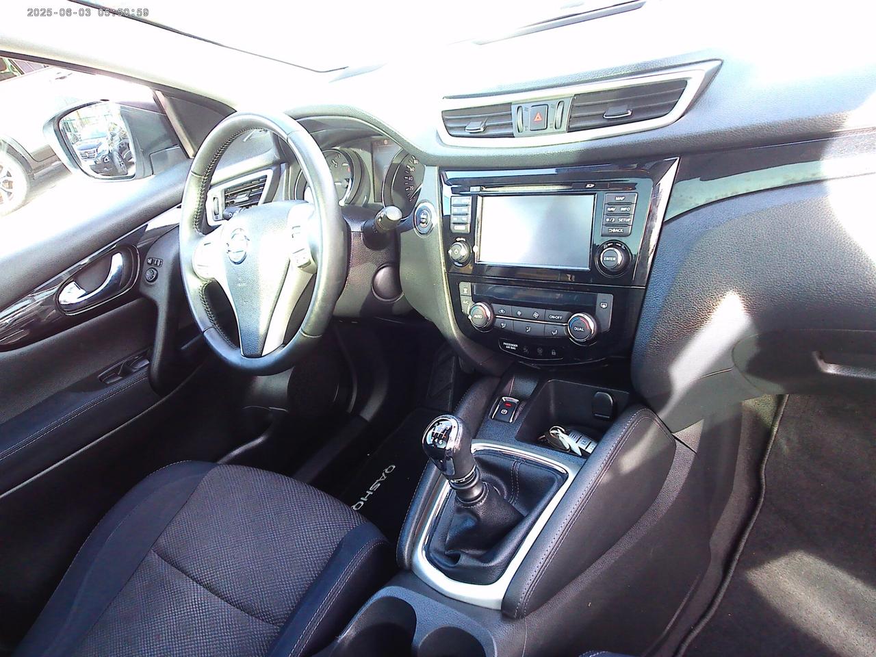 Nissan Qashqai 1.5 DCI 110CV TEKNA TETTO PAN/PDC/NAVI 360° CAMERA
