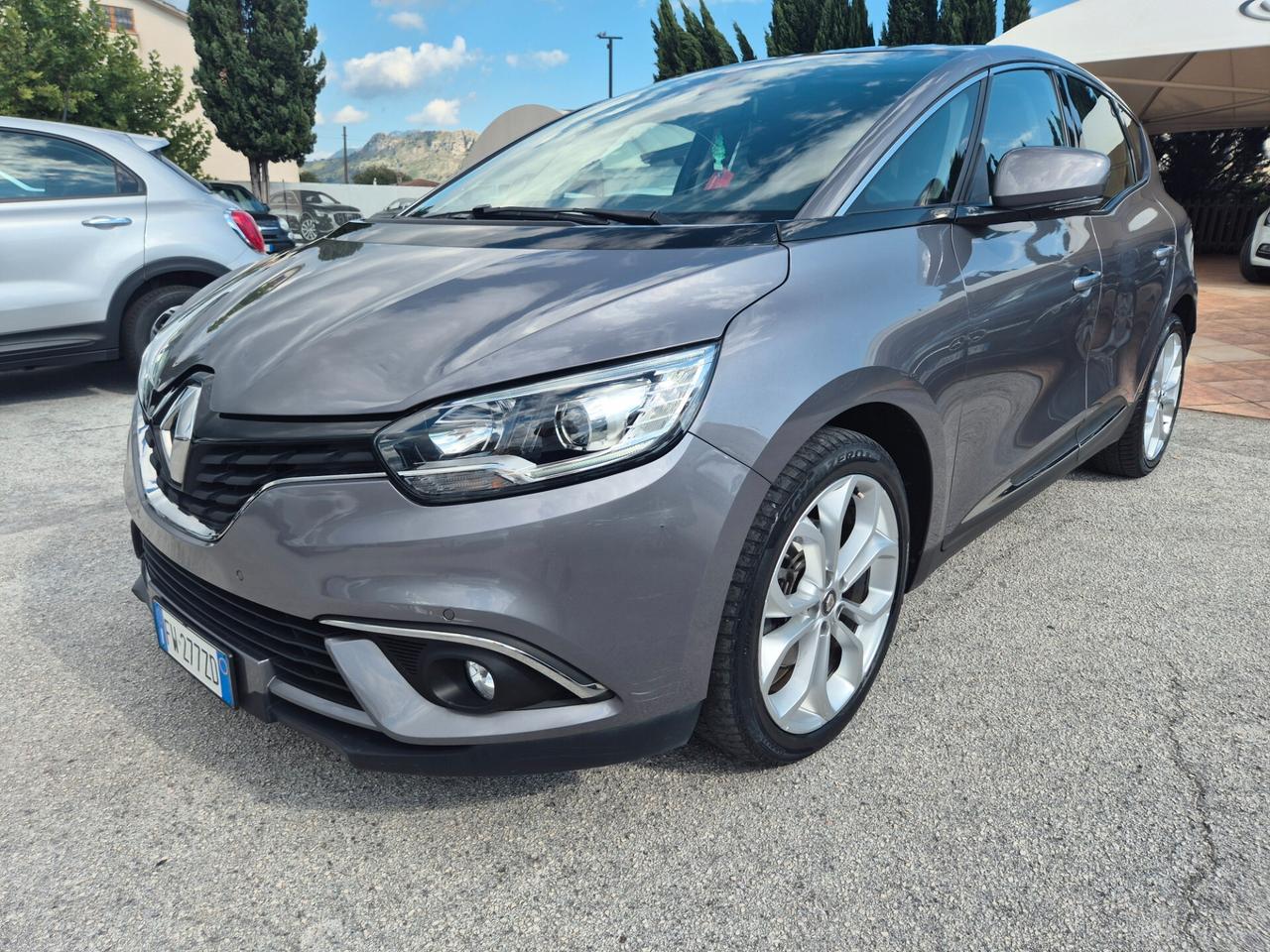 Renault Scenic Blue dCi 150 CV Sport Edition2