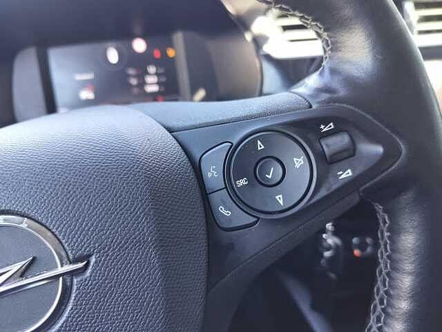 Opel Corsa 1.2 Design & Tech