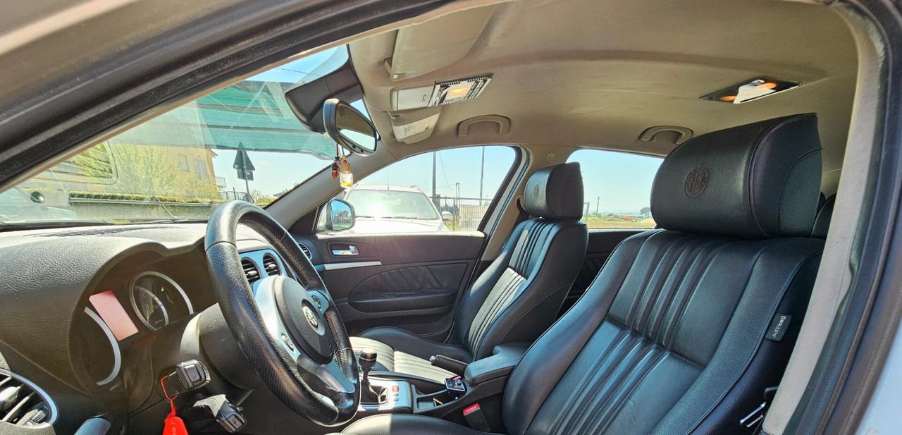 Alfa Romeo 159 1.9 JTDm Sportwagon Progression