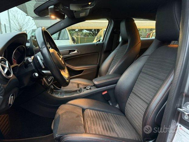 MERCEDES-BENZ A 180 d Automatic Premium