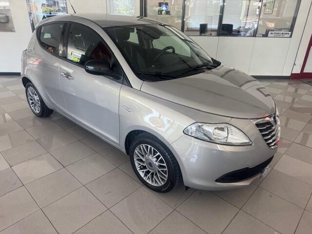 LANCIA Ypsilon 3ª serie Ypsilon 1.2 69 CV 5 po...