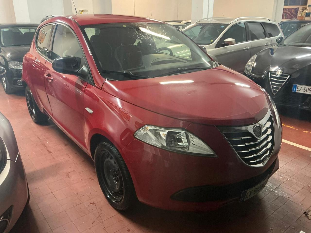 Lancia Ypsilon 1.2 69 CV 5 porte S&S Elefantino 2014