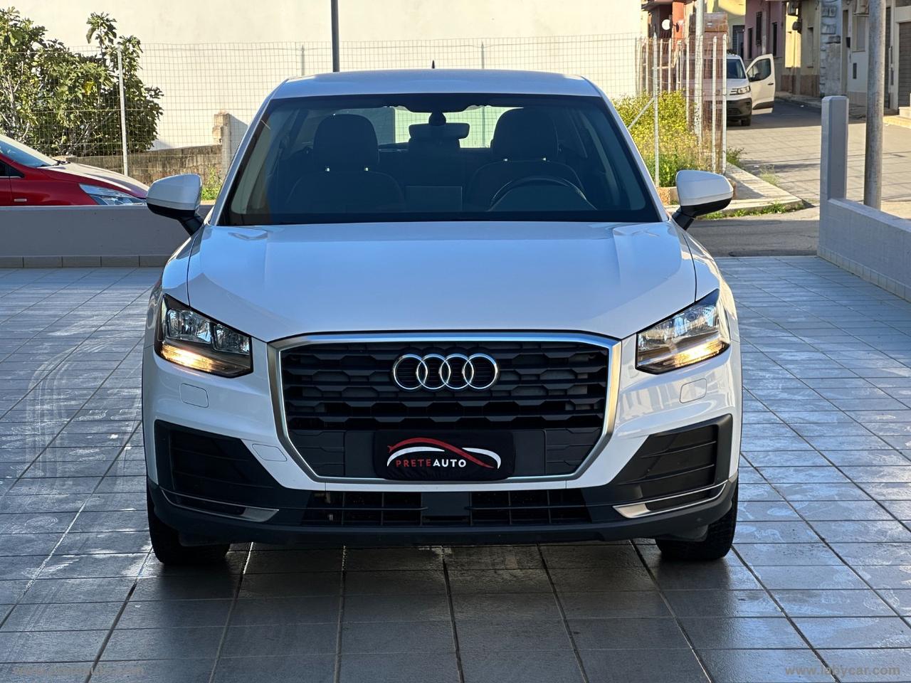 AUDI Q2 30 TDI Business