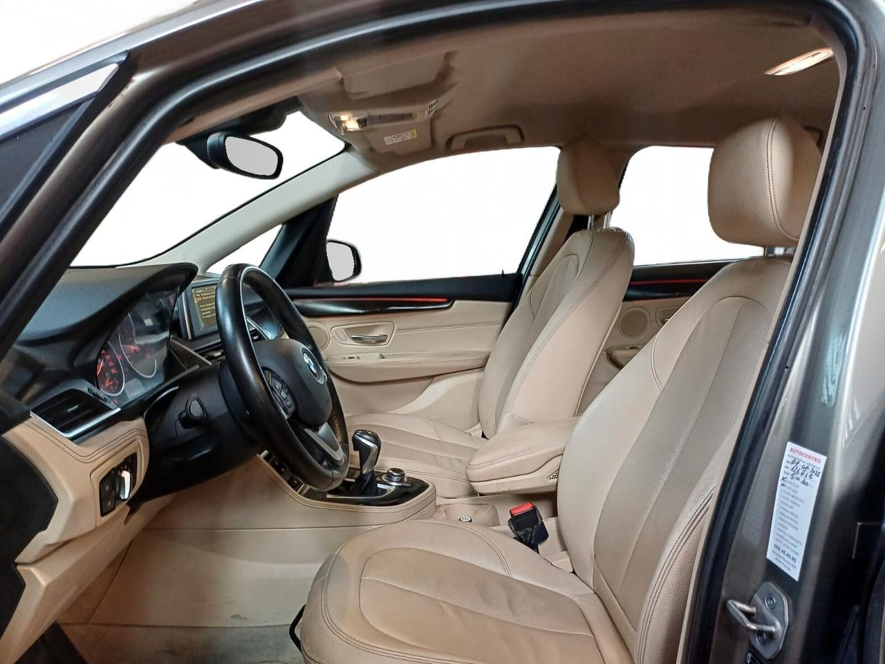 Bmw 218d Active Tourer | da €155 al mese