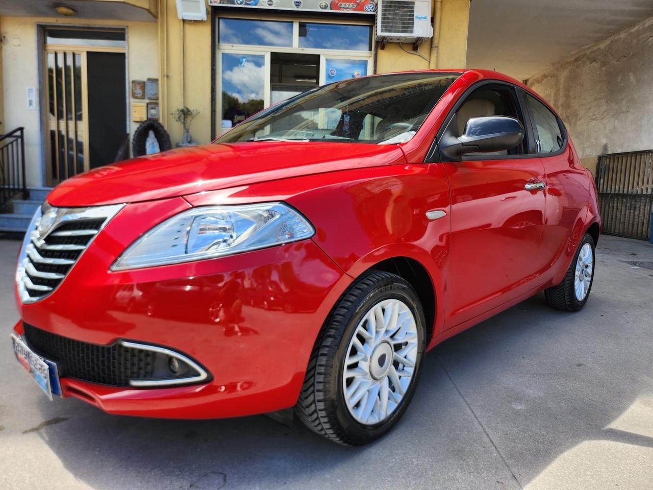 Lancia Ypsilon 1.3 MJT 16V 95 CV 5 porte S&S Gold