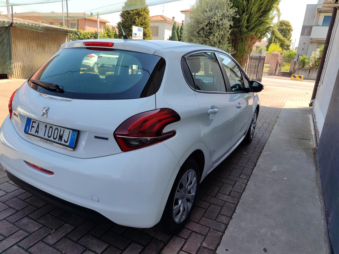 Peugeot 208 BlueHDi 75 5 porte Active
